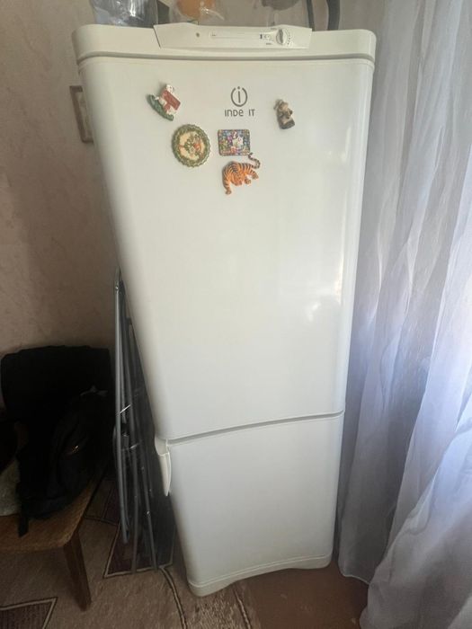Холодильник продам