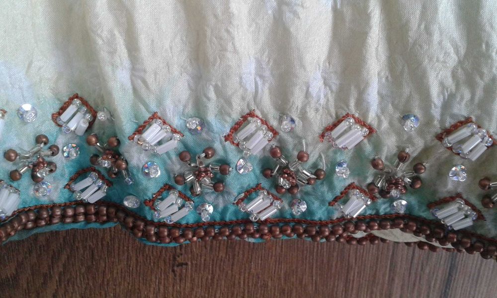 Dirndl; rochita  Nikitta;pantalon paiete;corset;sacou nou piele Kaftan