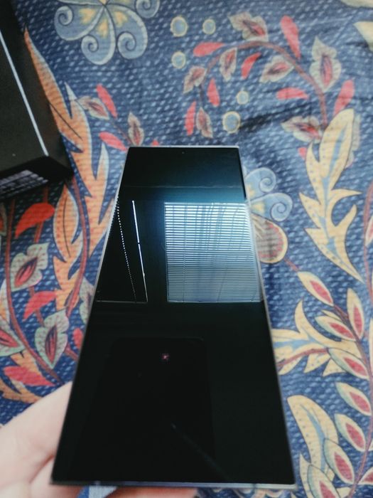 Samsung  S24 Ultra РЕЗЕРВИРАН