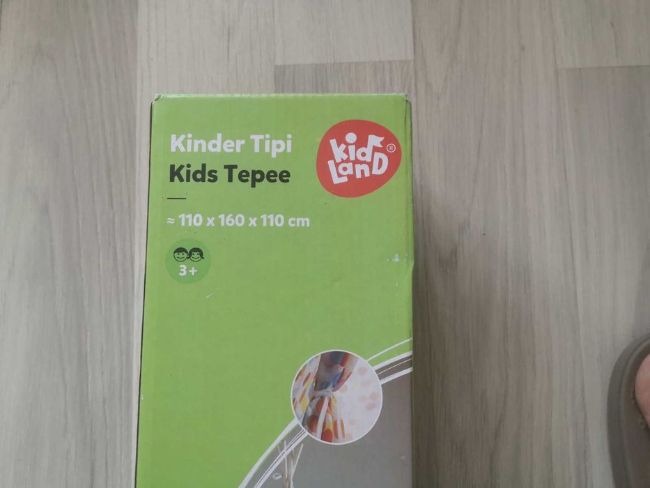 Детска палатка на точки