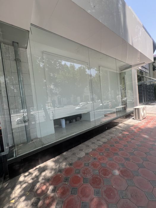 Сдется, Шота Руставели, первая линия