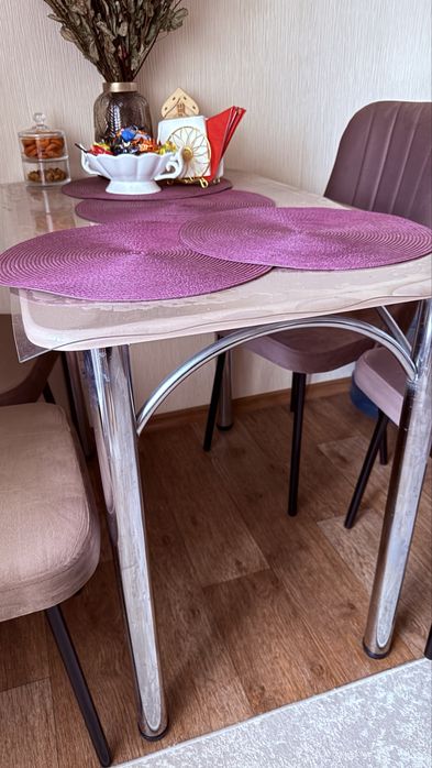 Стол кухонный!!!