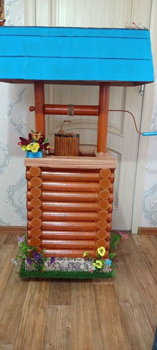 Поделка колодец.