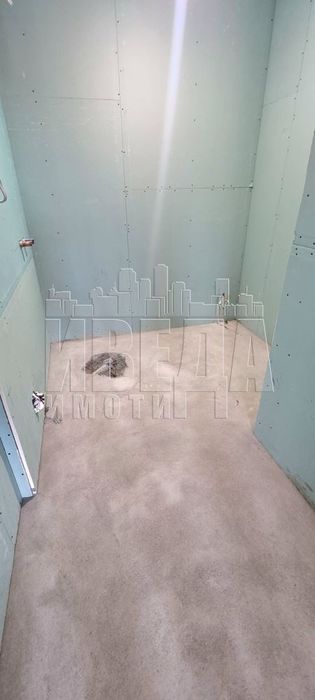 Продава се Къща в с. Здравец, Област Варна - 190 кв.м за 1132 €/кв.м - Снимка #9