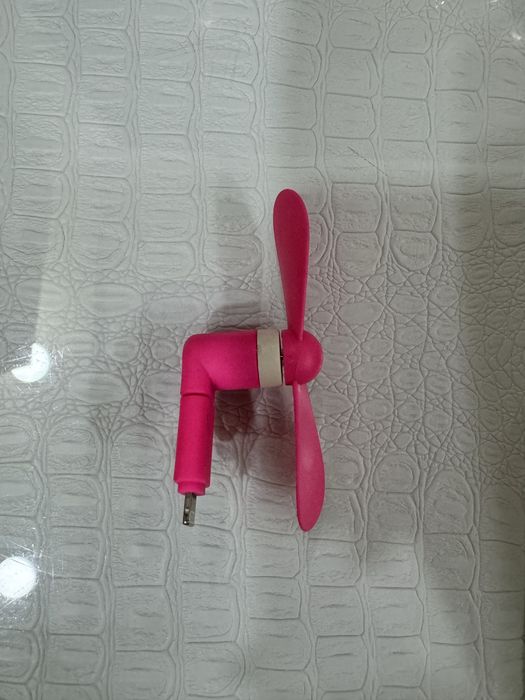 Вентилятор для телефона