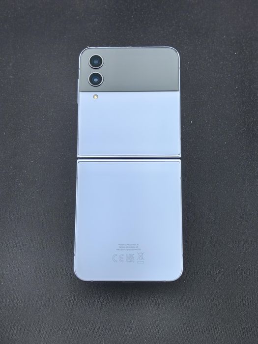 Samsung Galaxy Z Flip4 5G 128 GB-rya343