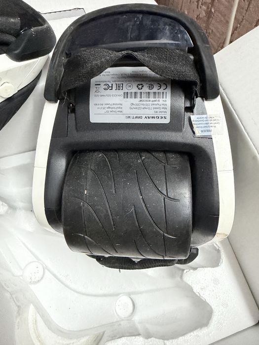 Продам электро ролики Segway drift w1