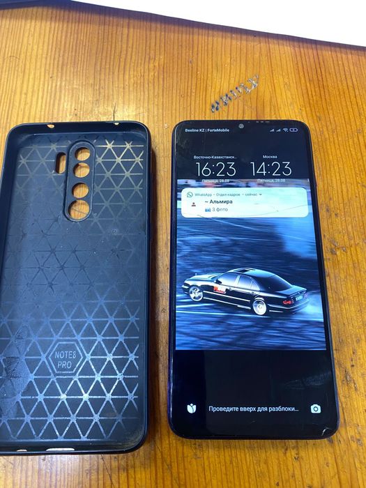 Продам телефон Xiomi Redmi Note 8 Pro