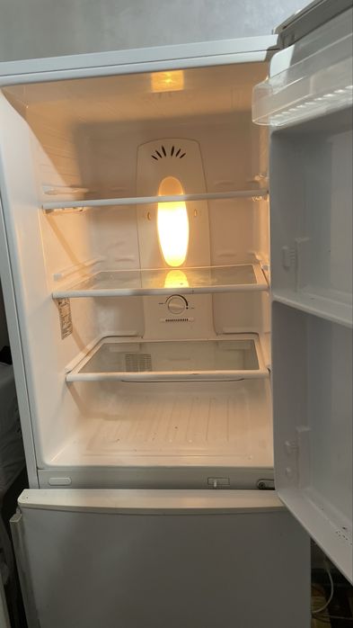Продам холодилтник