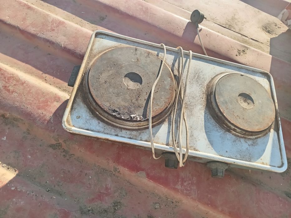 Продам дверь меж комнатные