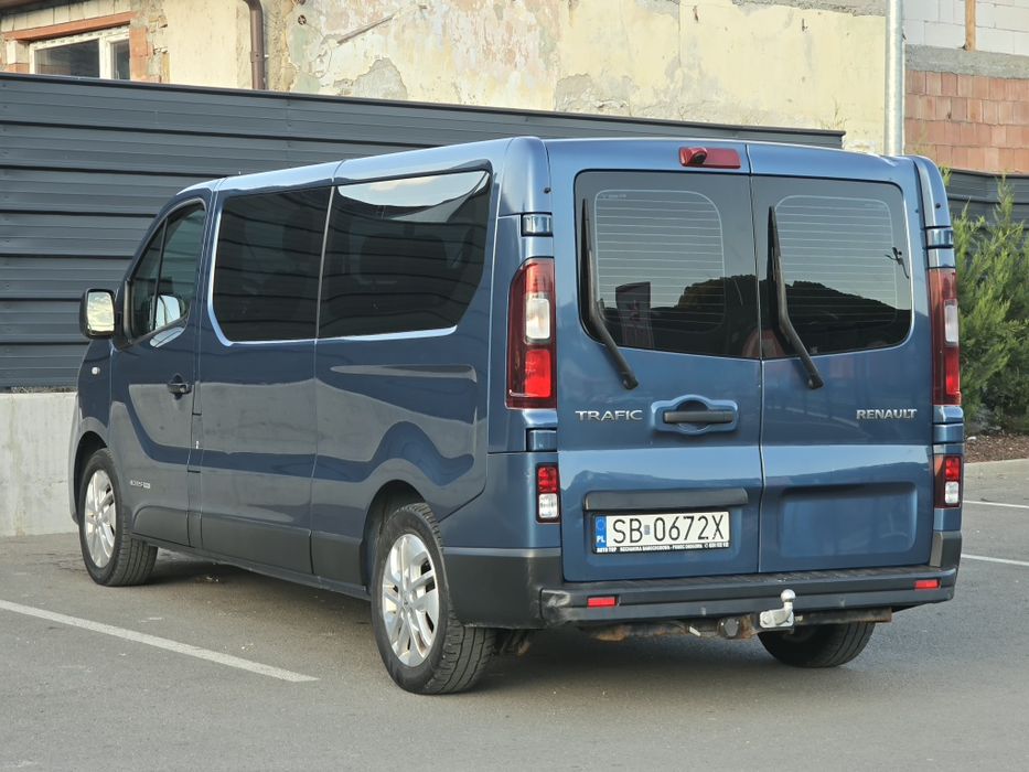 RENAULT Trafic 2016 — imagine 3