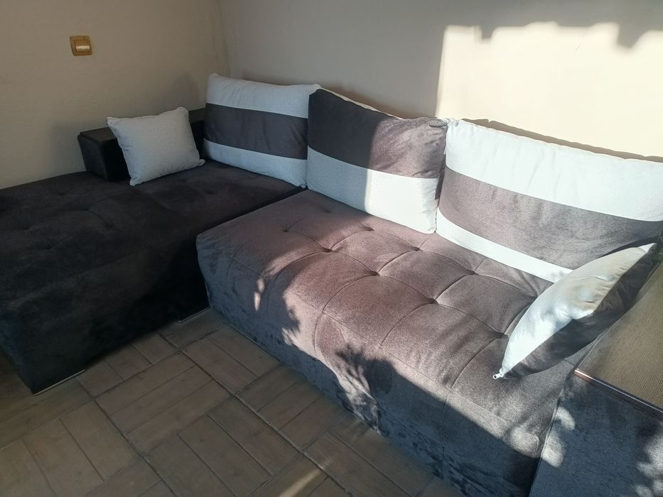 Ъглов диван разтегателен