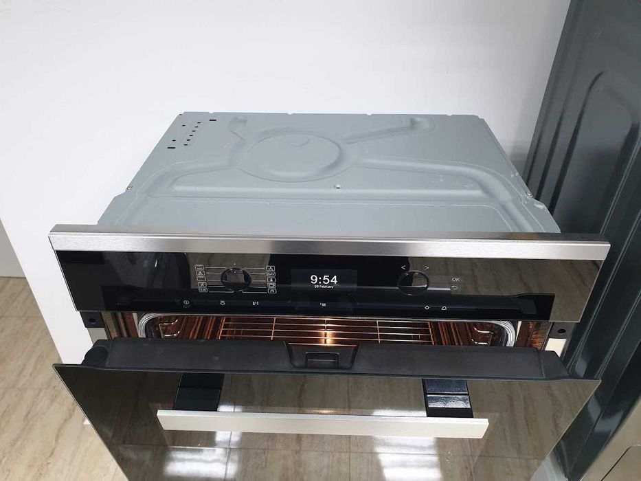 XL - 76L - Miele Фурна с пиролиза за вграждане