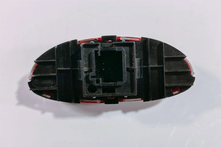 Buton Avarie  Buton avarii 40377877 Peugeot 206 prima generatie (face