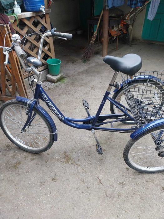 Triciclu pegas nouă