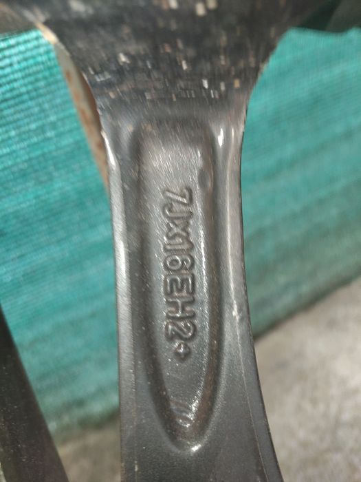 Джанти 16ки 5х114,3 67.1 с втулки ет. 40. 7j