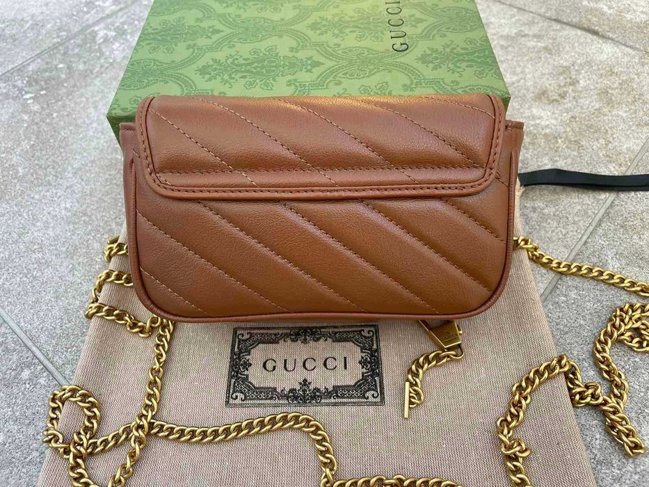 Geanta originala Gucci Marmont Super Mini piele maro Logo Gucci GG