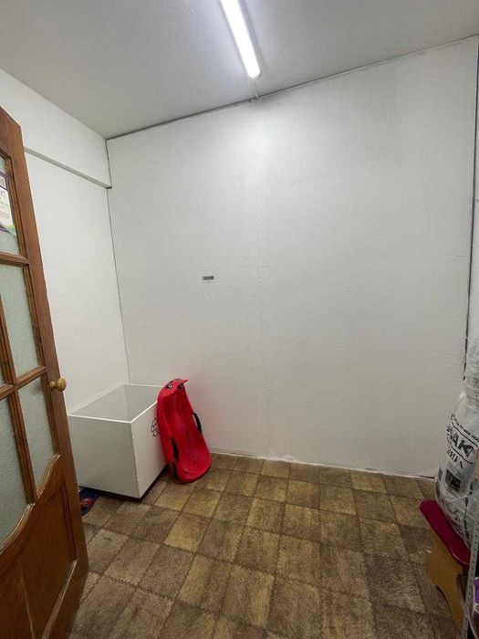 Продам в районе ЖД Вокзала