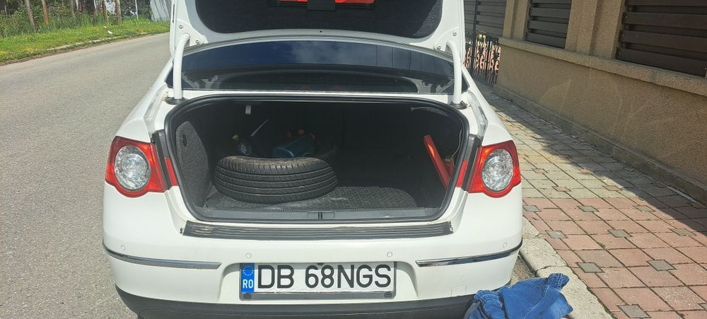 Vanzare autoturism vw passatt