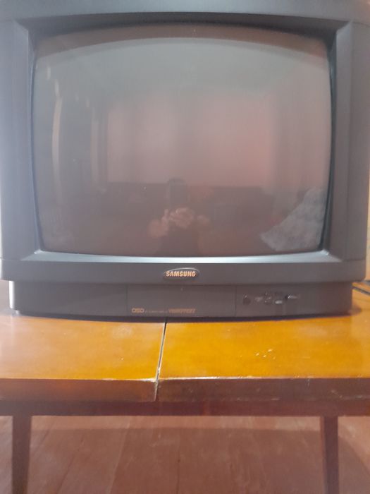 Samsung телевизор