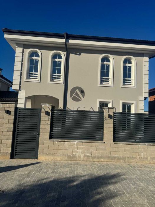 Продава се Къща в с. Белащица, Област Пловдив - 268 кв.м за 1362 €/кв.м - Снимка #11