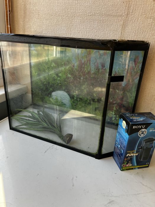 Продам аквариум в комплекте