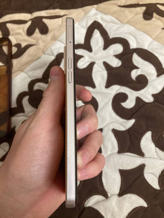 Оппо Рено 7 лайт