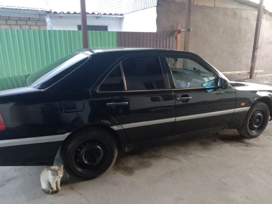 Продаю мерседес отлином состоянии