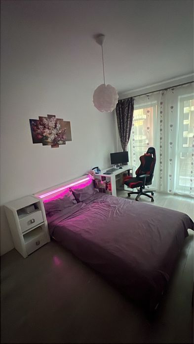 Inchiriez apartament Untold