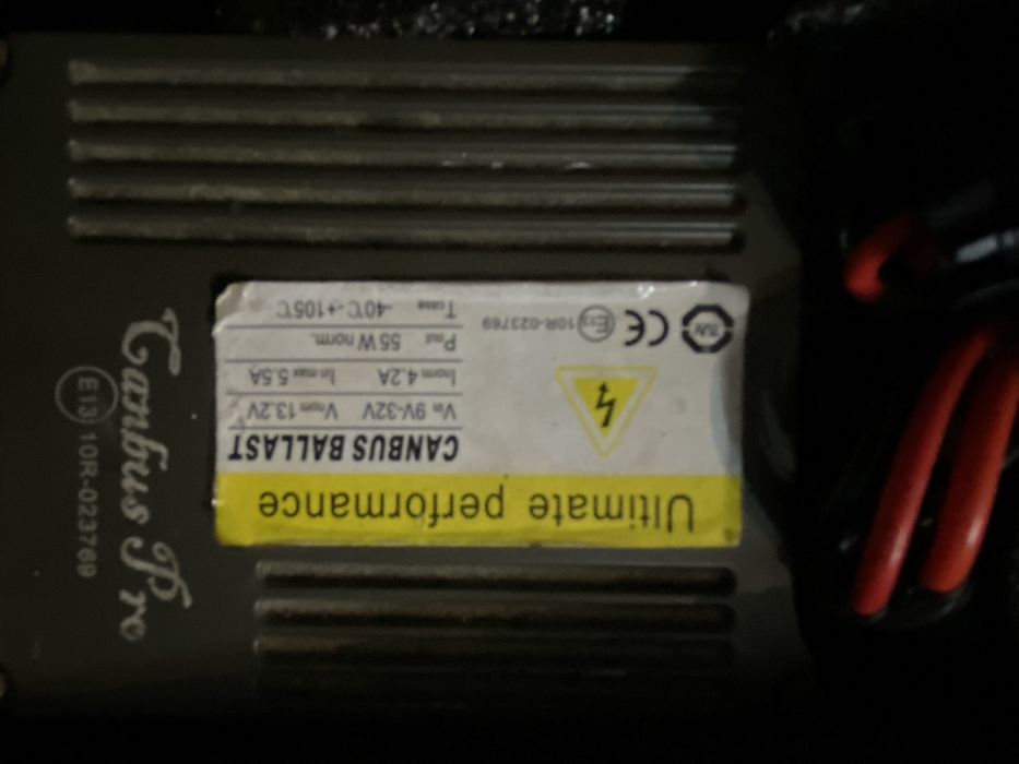 Set faruri AudiA4 B8 model 2012 si Canbus Ballast  cititi descrierea