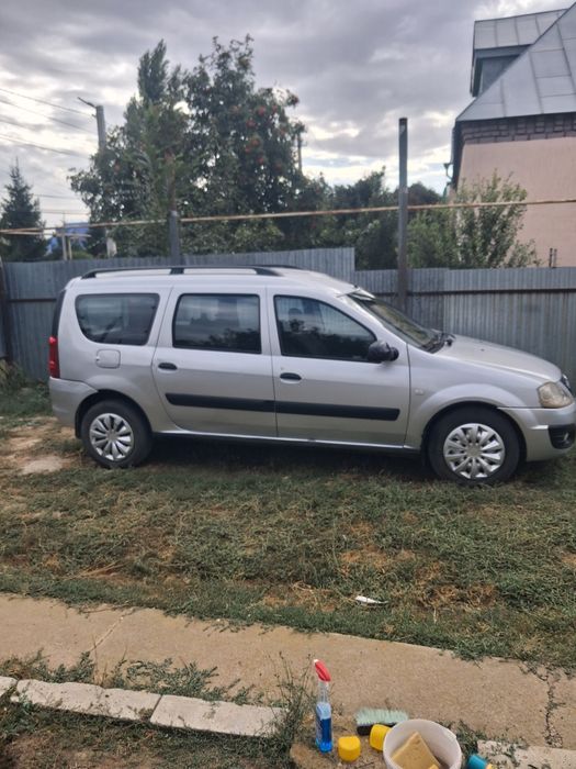 Продам ларгус вхорошм состаяние