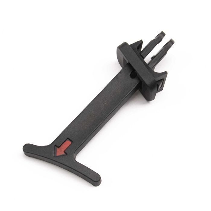 Дръжка Отваряне Преден Капак на Volkswagen Фолксваген Golf 4 IV Bora