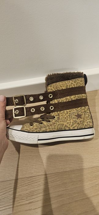 Tenisi caldurosi Converse marimea 31