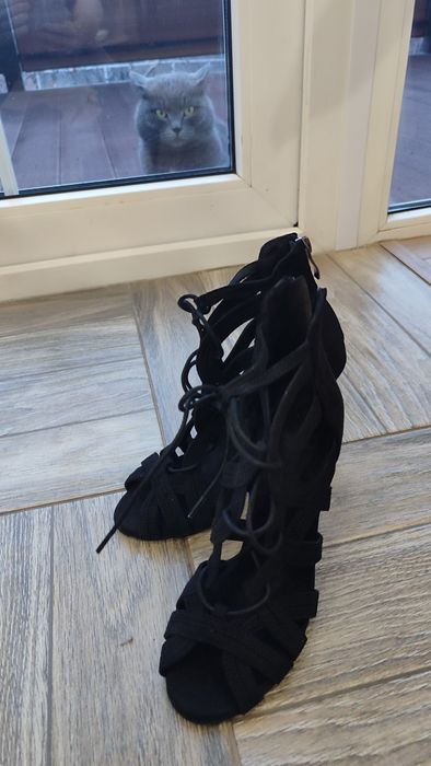 Танцевальные туфли