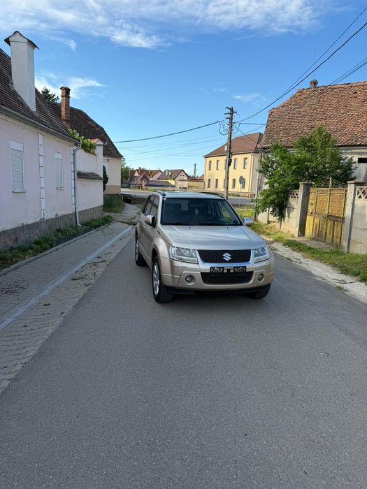 Vând Suzuki Grand Vitara 1,9 ddis