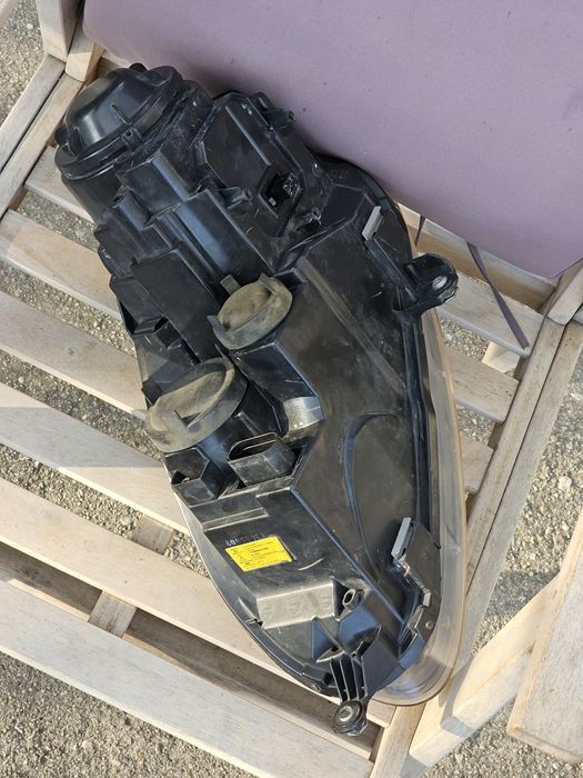 Far dreapta Xenon Golf 5 / Jetta