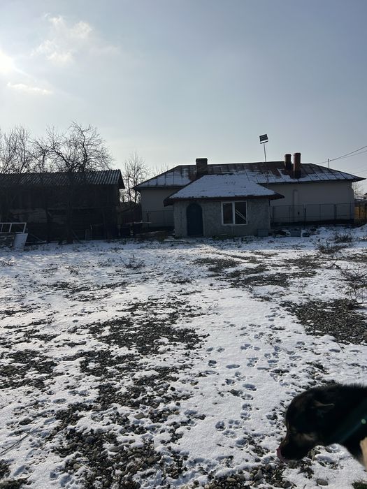 Casă si teren intravilan toate utilitatile