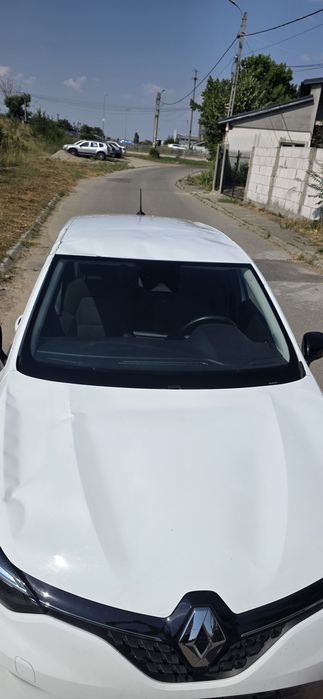 RENAULT Clio 2023 — imagine 5