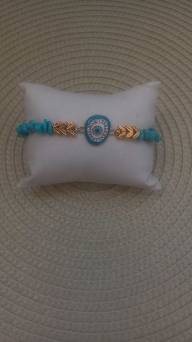 Bratara din Turcoaze albastre, lucrata manual