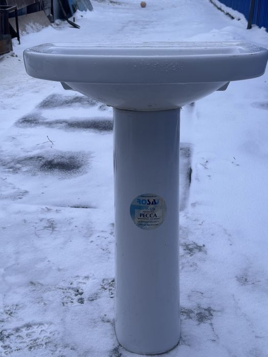 Умывальник в ванну