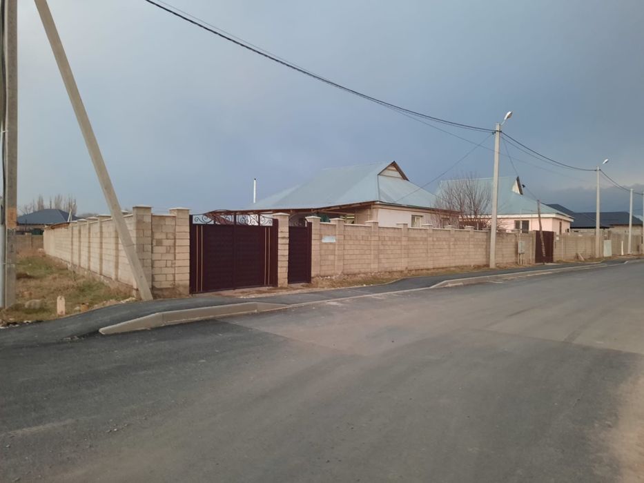 Продается дом в массиве Барысхан.