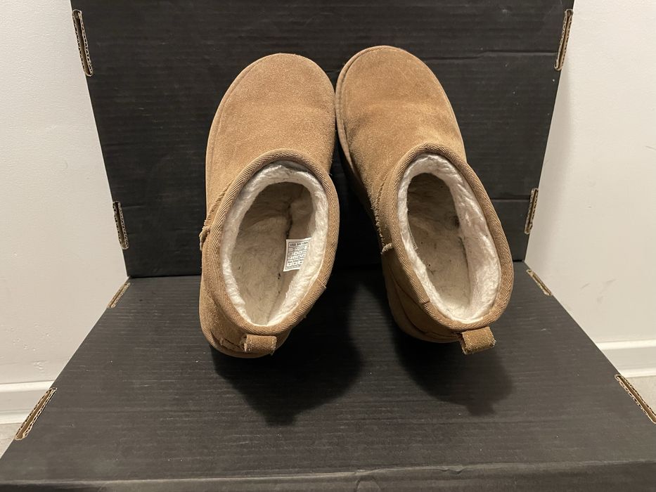 Ugg mini cu platformă, mărimea 38