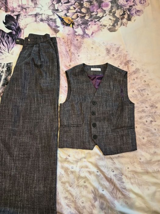 Дамски сет - панталон и елек