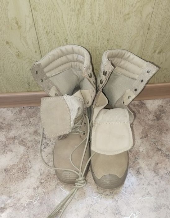 Продам берцы новые 43 размер