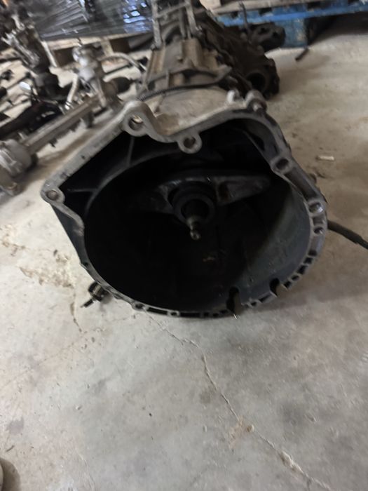 Скоростна кутия БМВ Х3 Е83 2.0 д BMW X3 E83 2,0 d 6 скорости GS6X37DZ