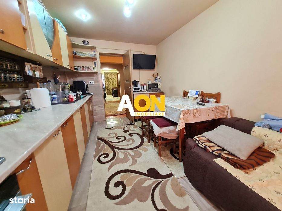 Apartament 3 Camere, 75 mp, Decomandat, Zona Cetate