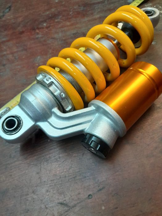 Амортисьор 240мм.