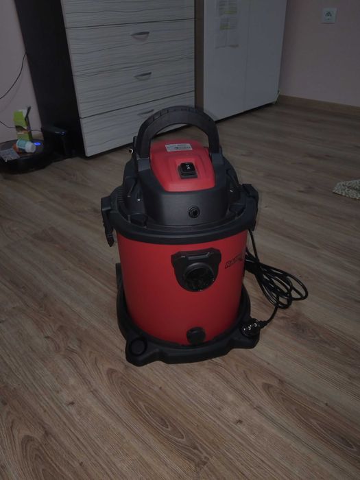 Перяща прахосмукачка Raider