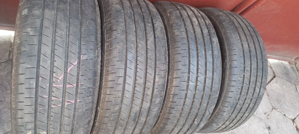 205 50 17 Bridgestone Гуми дот 22 Почти нови