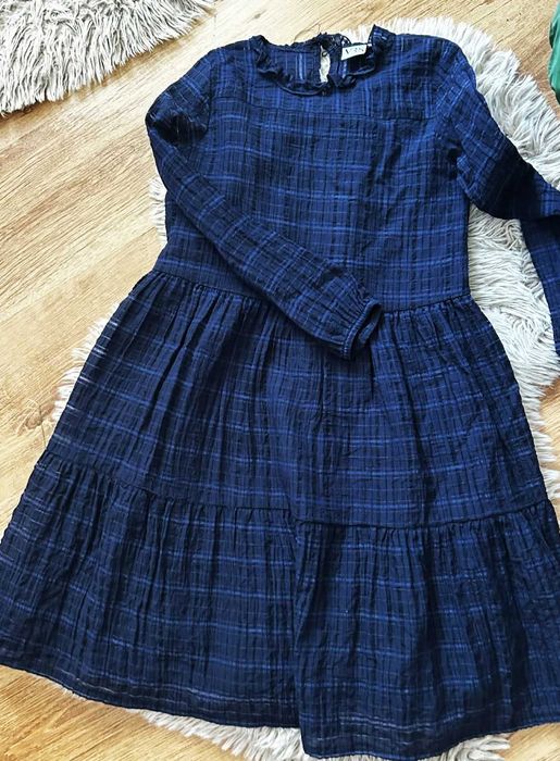 Дрехи за малка кокетка- като нови и нови